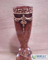 匠心獨具，低溫陶瓷花瓶 藝術與實用的完美融合