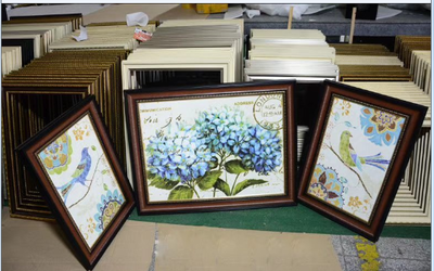 武漢畫框加工與廣告燈箱型材一站式服務(wù)，漢口工廠優(yōu)勢明顯